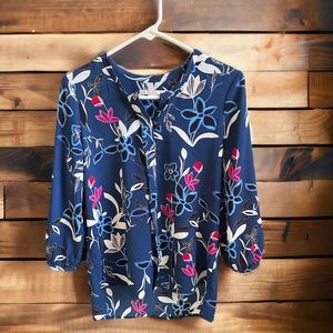 Floral 3/4 Sleeve Top​ size S - EUC